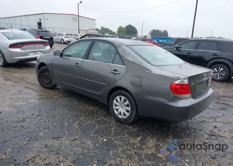 2005 Toyota Camry Le from USA, damaged, VIN 4T1BE30K75U968363